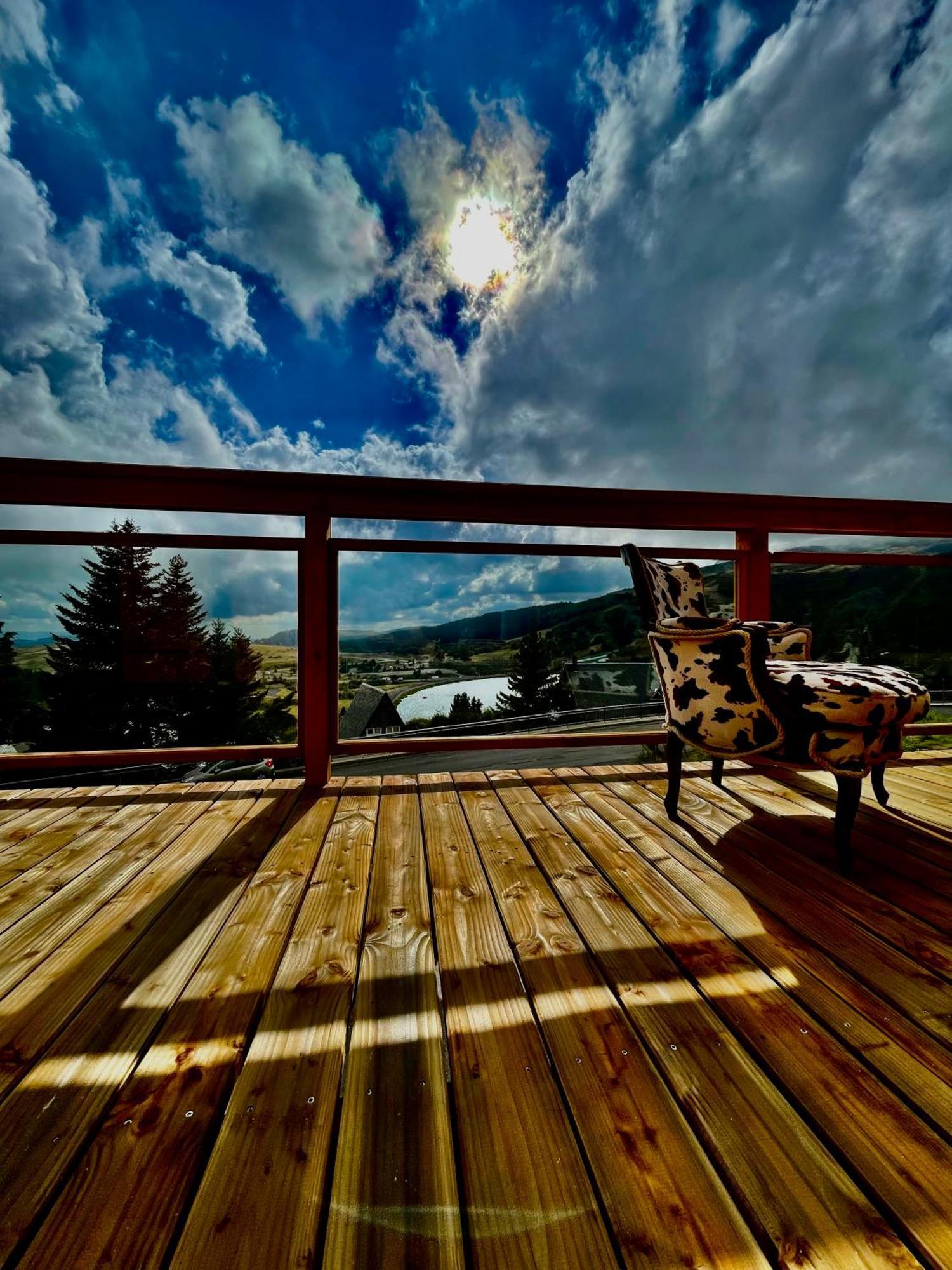Authentique Chalet Vue Sur Le Lac Et Les Pistes بيس إيه سانت أناستيز المظهر الخارجي الصورة